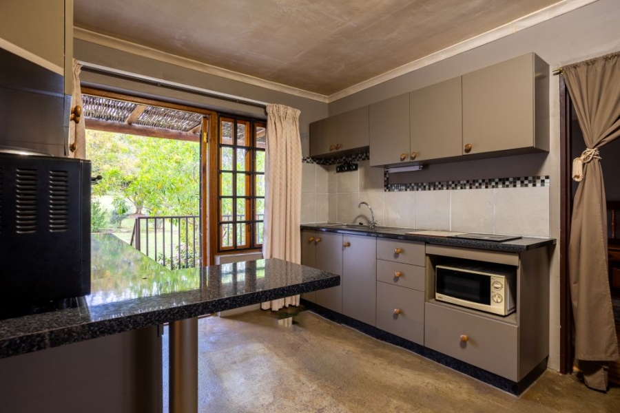 6 Bedroom Property for Sale in Wellington North Western Cape
